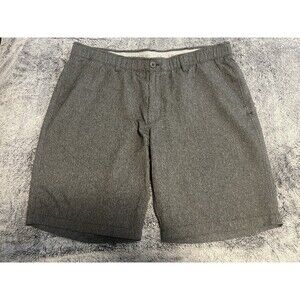 NWOT Under Amour Men's Heat Gear Performance Golf Shorts Size 40 Dark Gray